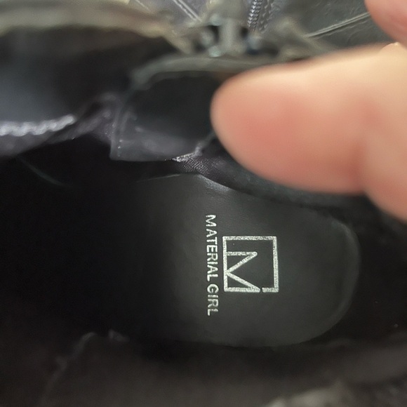 Material Girl ankle booties, size 9.5 - Picture 9 of 10